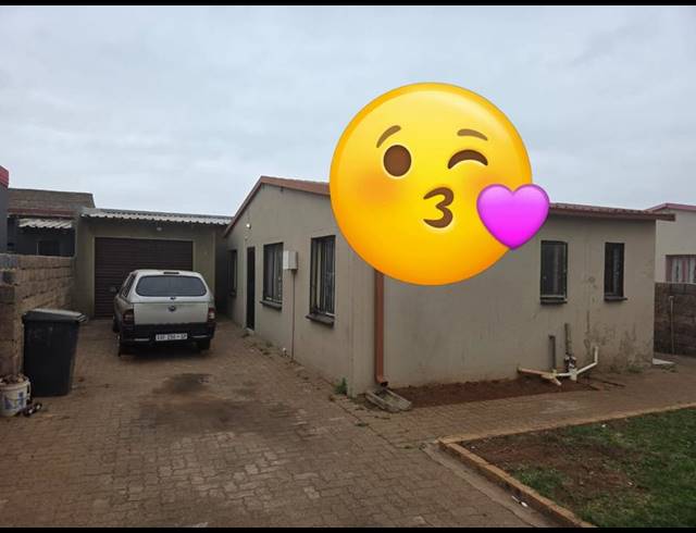 3 BEDROOM HOUSE FOR SALE IN PROTEA GLEN EXT